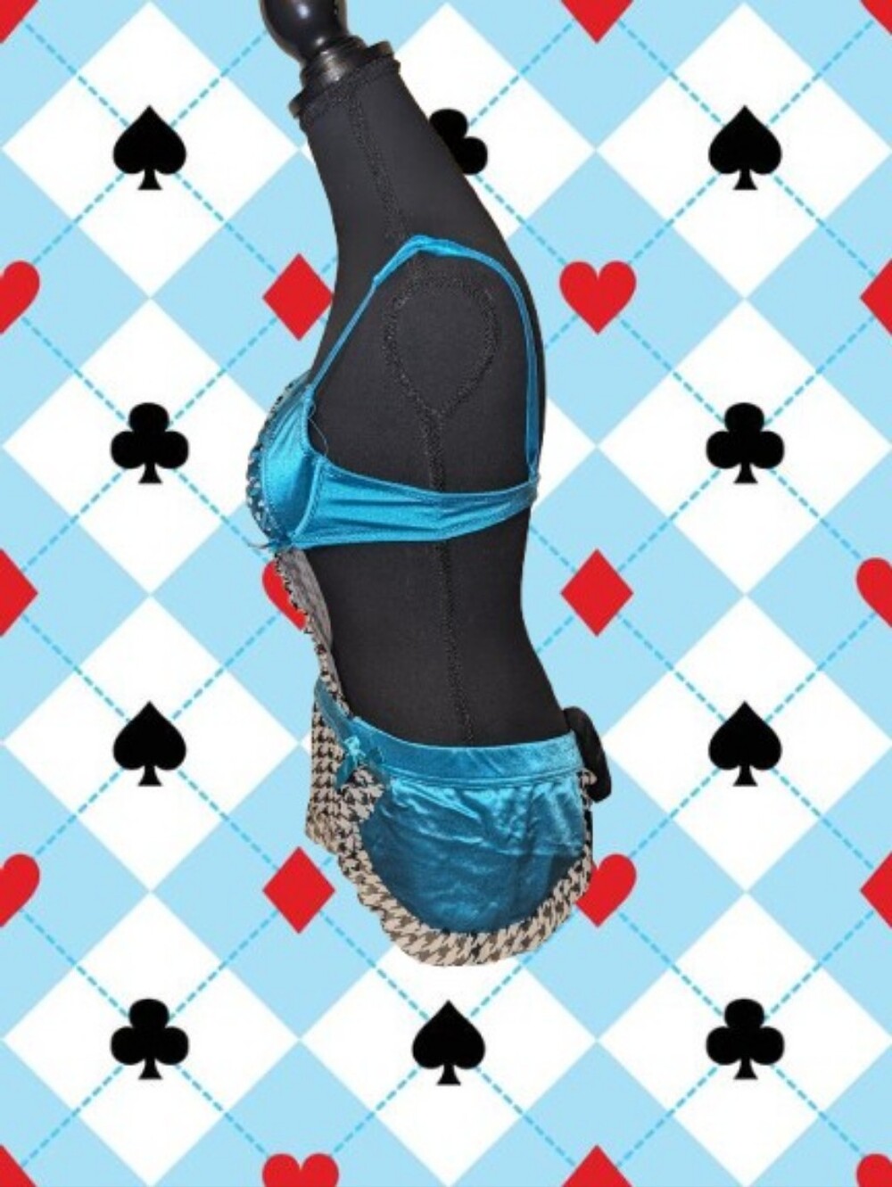 Alice In Wonderland Rave Wear - Picture 2 of 16